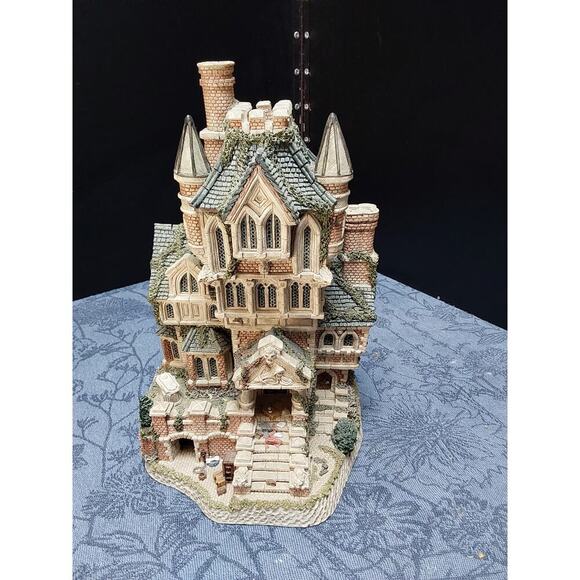 David Winter Cottages Haunted House limited edition 2931/4900 from 1996 in Box - Picture 1 of 11
